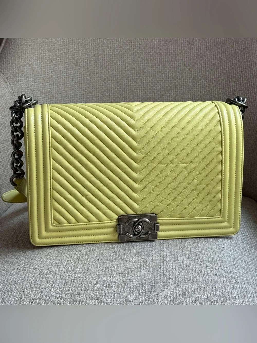 CHANEL Lime Green Chevron Quilted Shoulder Bag with Gunmetal Chain